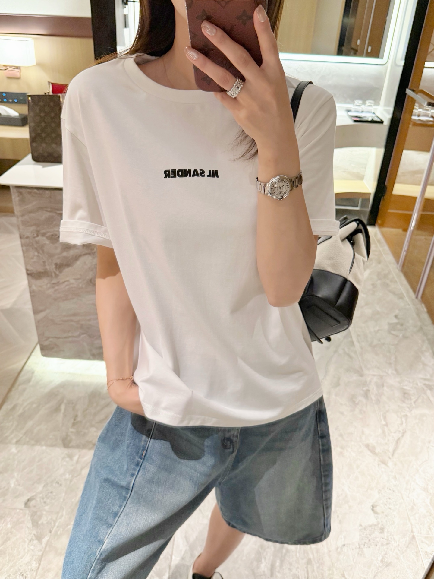 ec183c93a8b67a7eef33b62ab16e8c3b.jpg