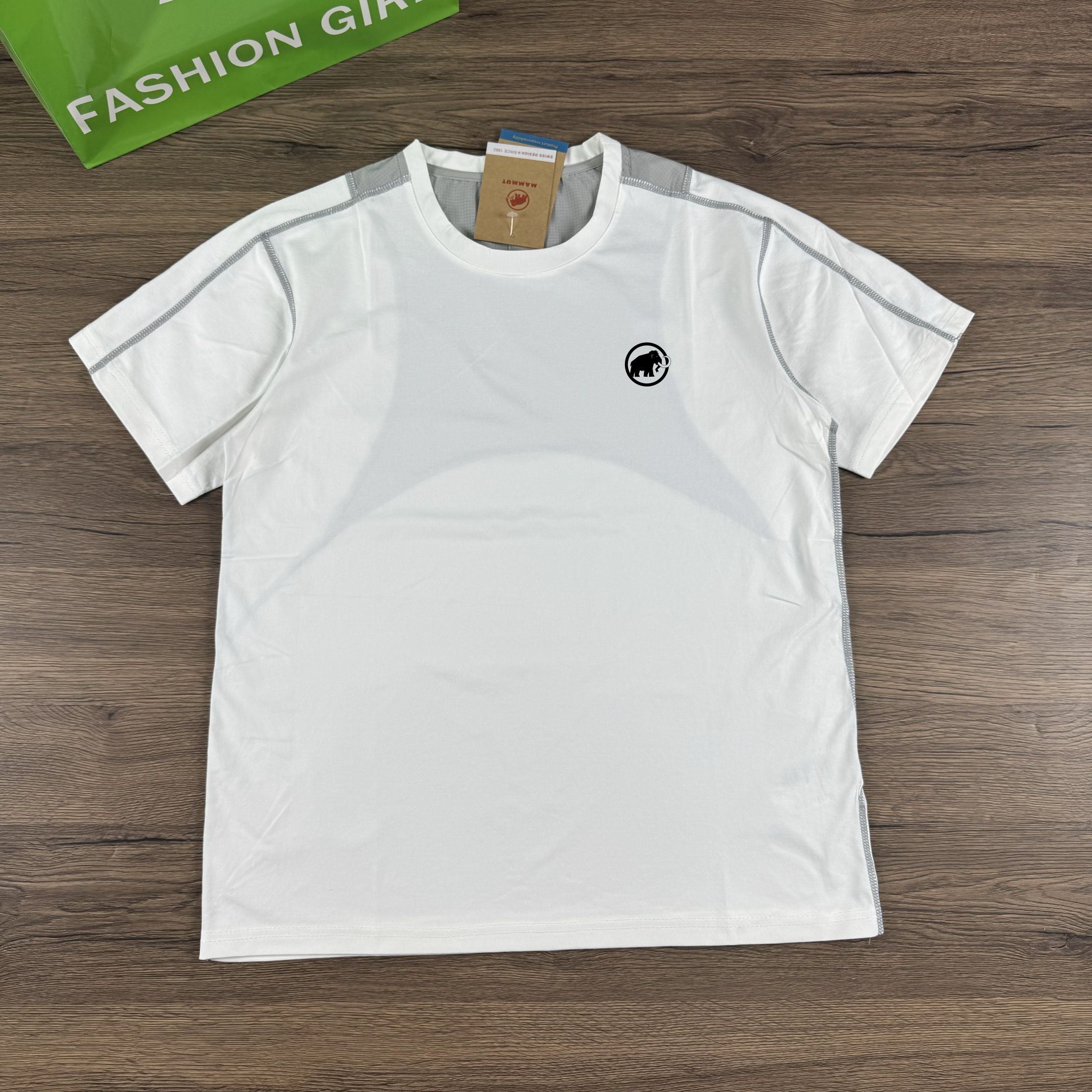 ff957cf7e10d35e780a4ee6776ac0f05.jpg
