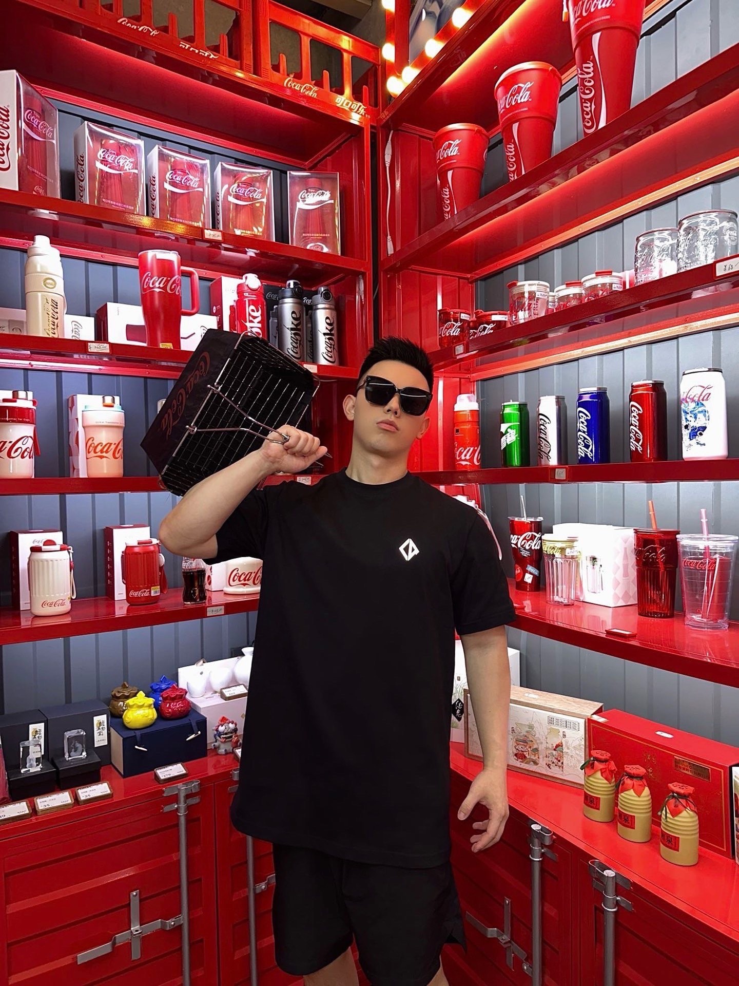 2abe5f1d9469f35003870b9c18352568.jpg