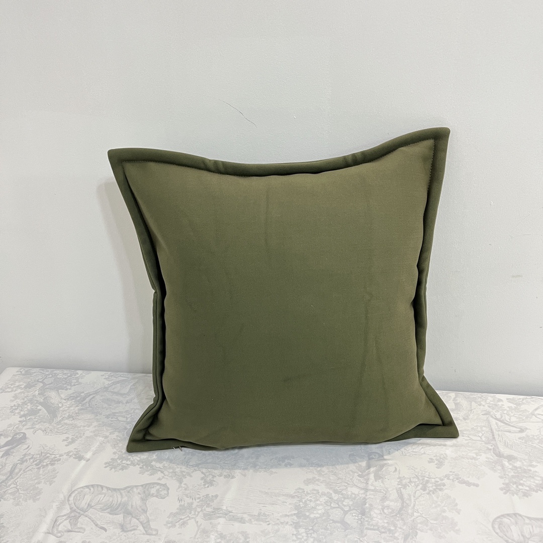 ce0927dacc90cc3f0854b7edc21c7d34.jpg