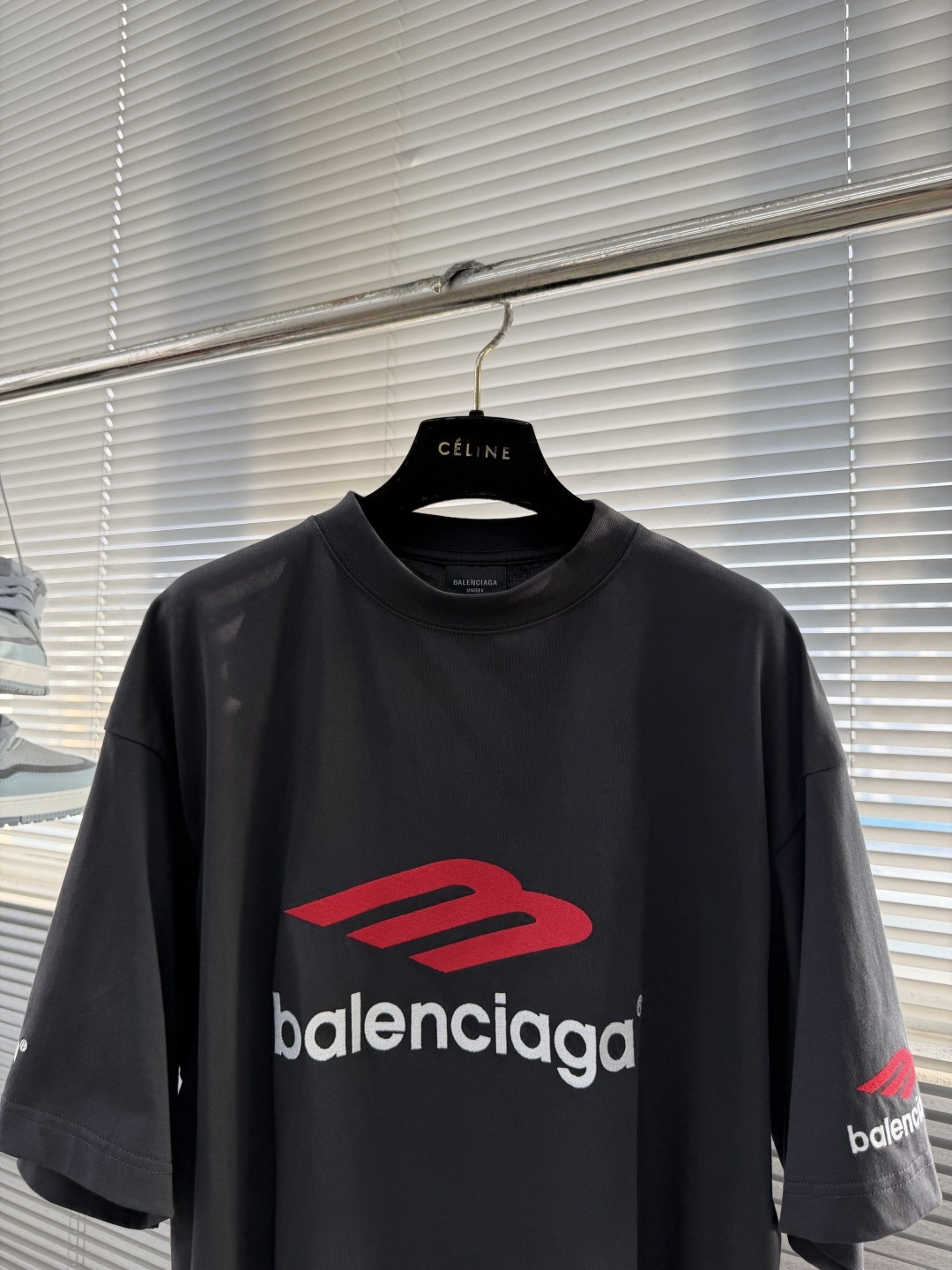 11fca964bf261d2e39d94fdd444a4fce.jpg