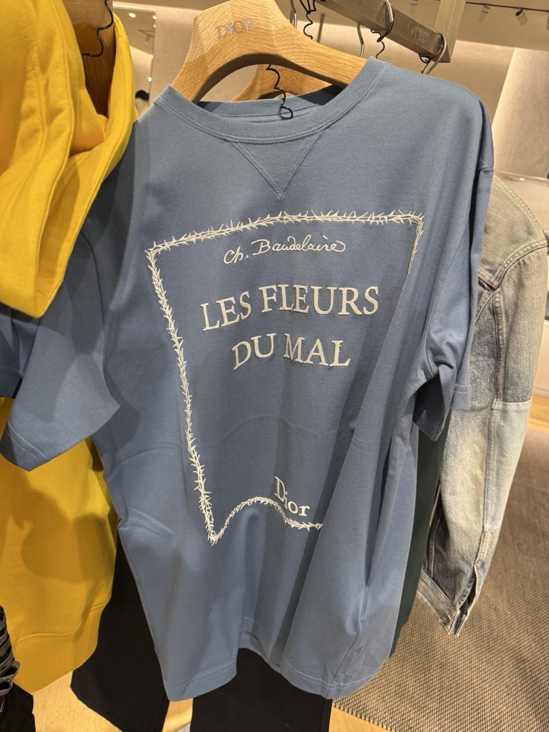 38b719c60d15815b9c1c2ece3116f366.jpg