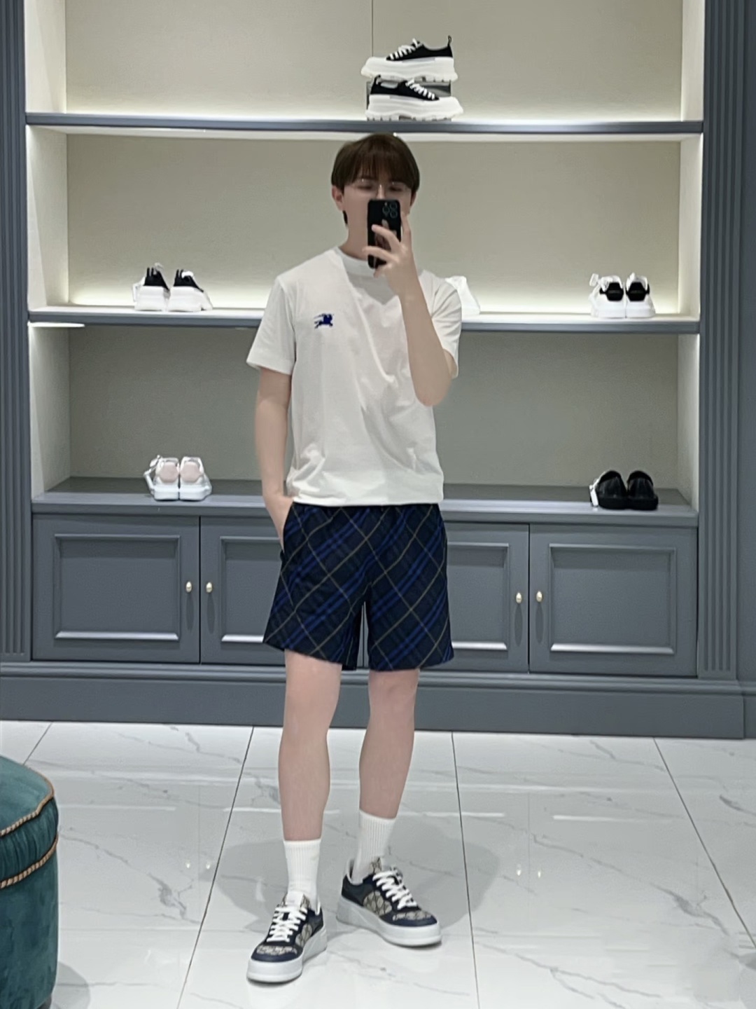 8153330b0bd9dbbb71d8db0e823d8e9f.jpg