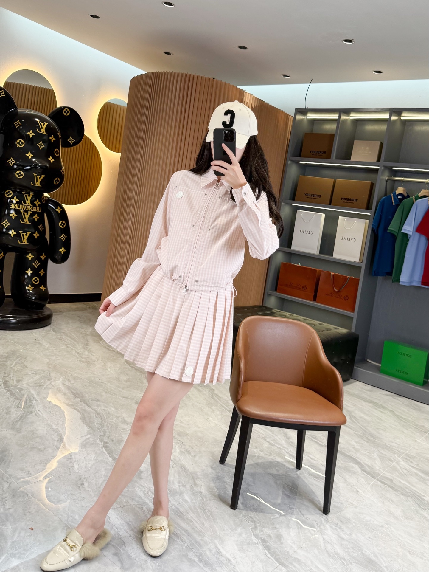 9f1764eb643c6ff4d93f80ad9f642d9d.jpg