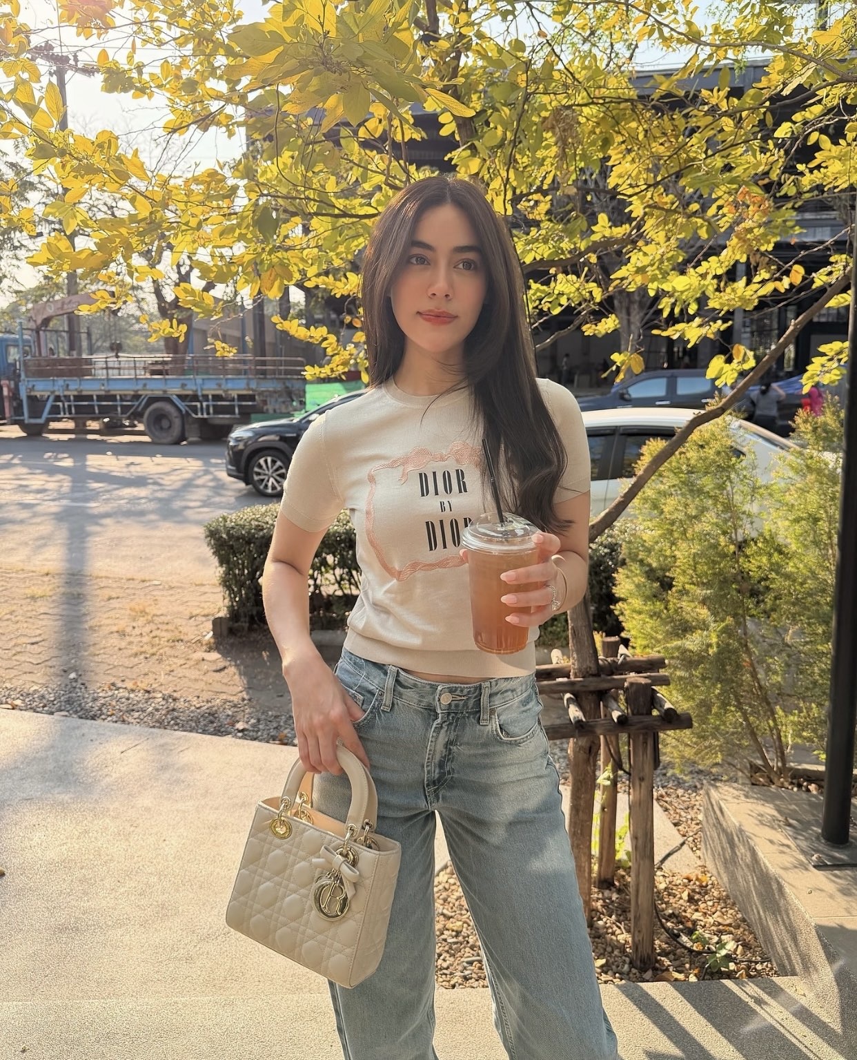 b3a2ecaa19c457e9ab00eff0b069e7c8.jpg