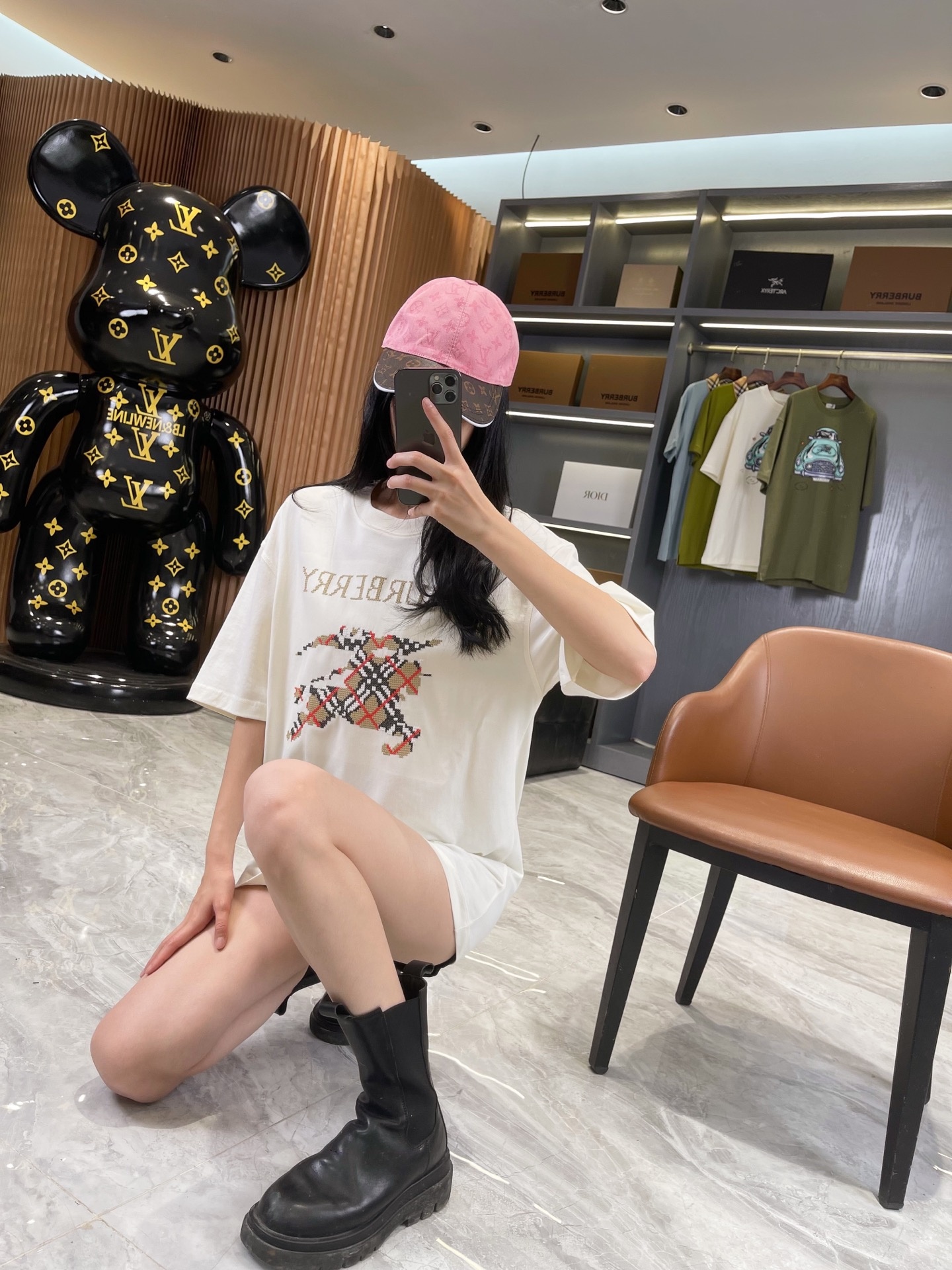 b98d18d9e0a63b19aaad8b6cd7ab0abb.jpg