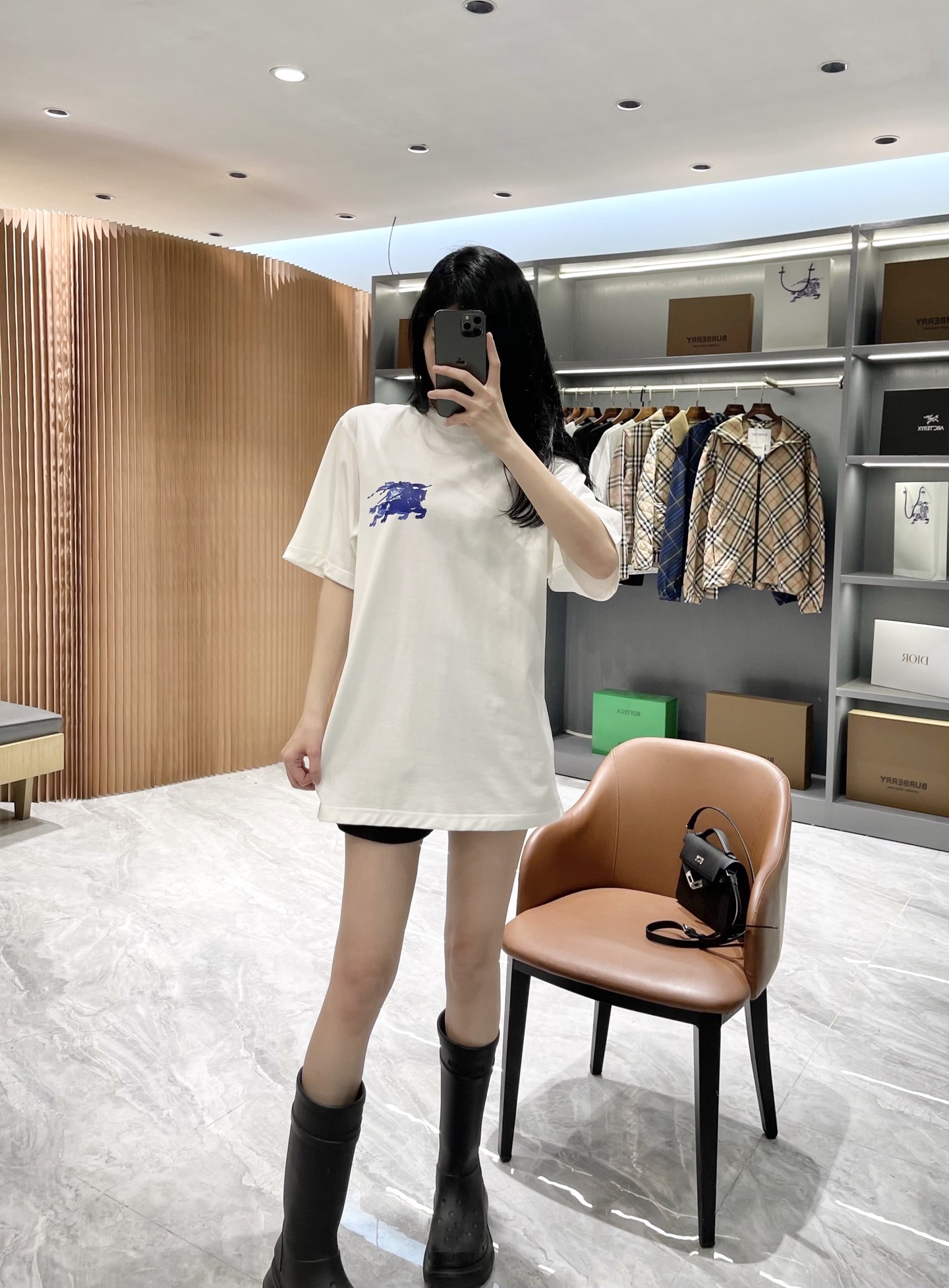be0200fa0c873719b959fec8ff49a1d1.jpg