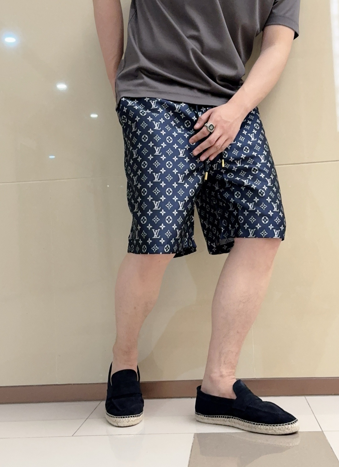 ef93b82934fce8d2806a52b139838142.jpg