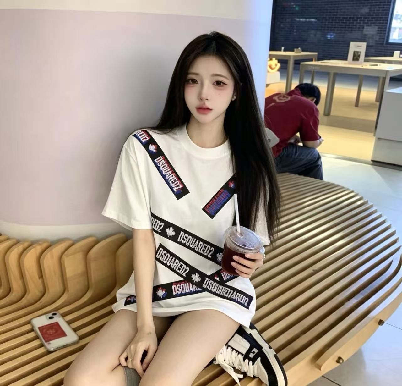 4f872a3a3f305f4e8413a5d39c9002bf.jpg