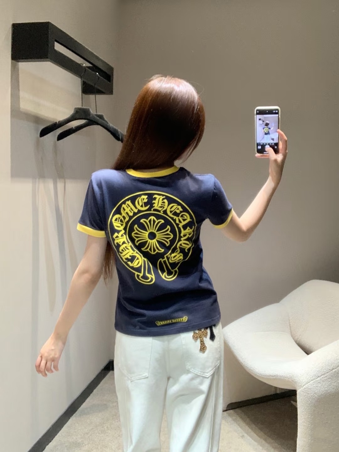 8c0bbf5e58a3a7b0ac425457b58f5900.jpg