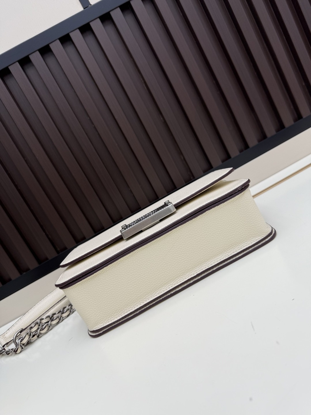9d50819cb19bed12aed11742191c5174.jpg