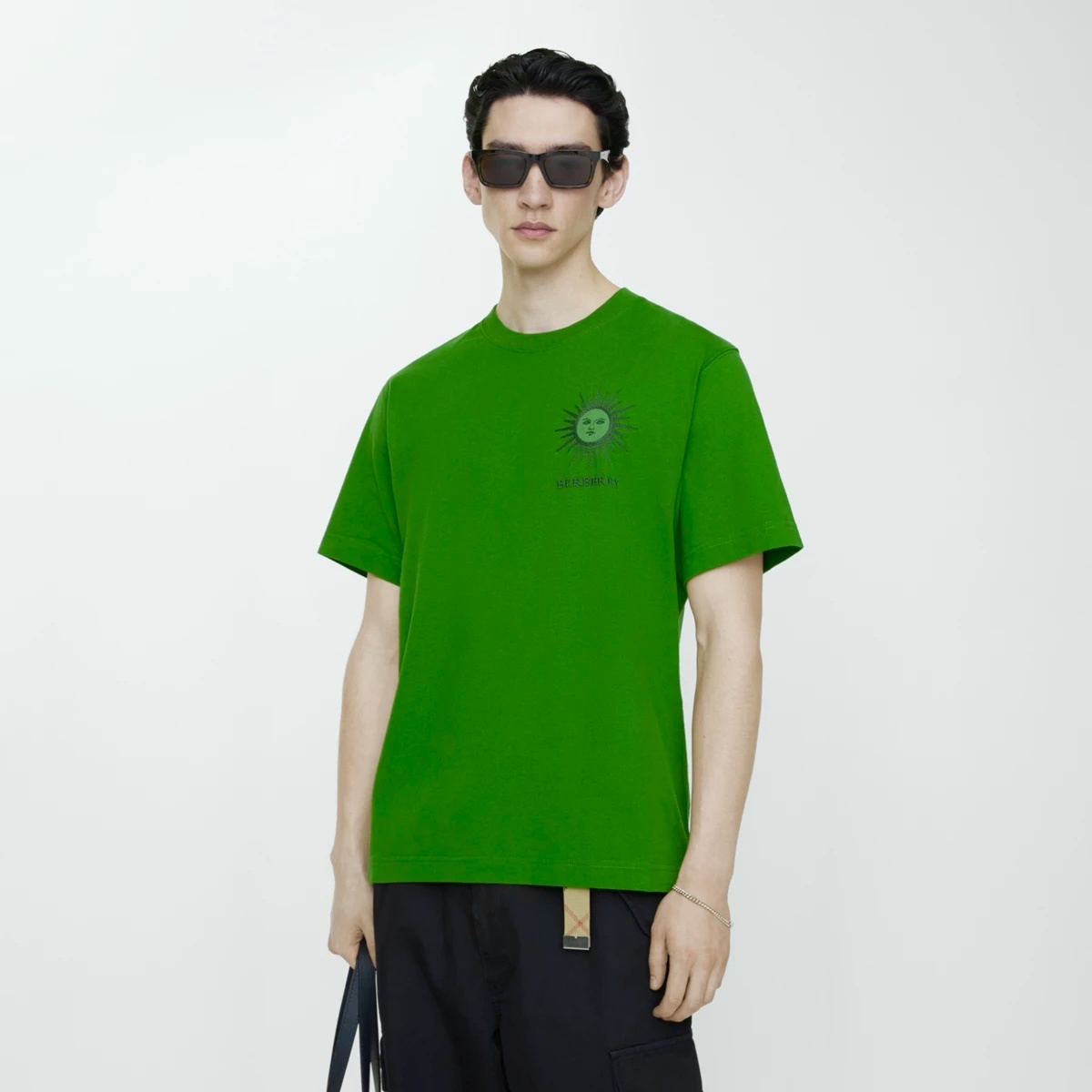 9ff22be81bb381664a3fa2109b6cafa9.jpg