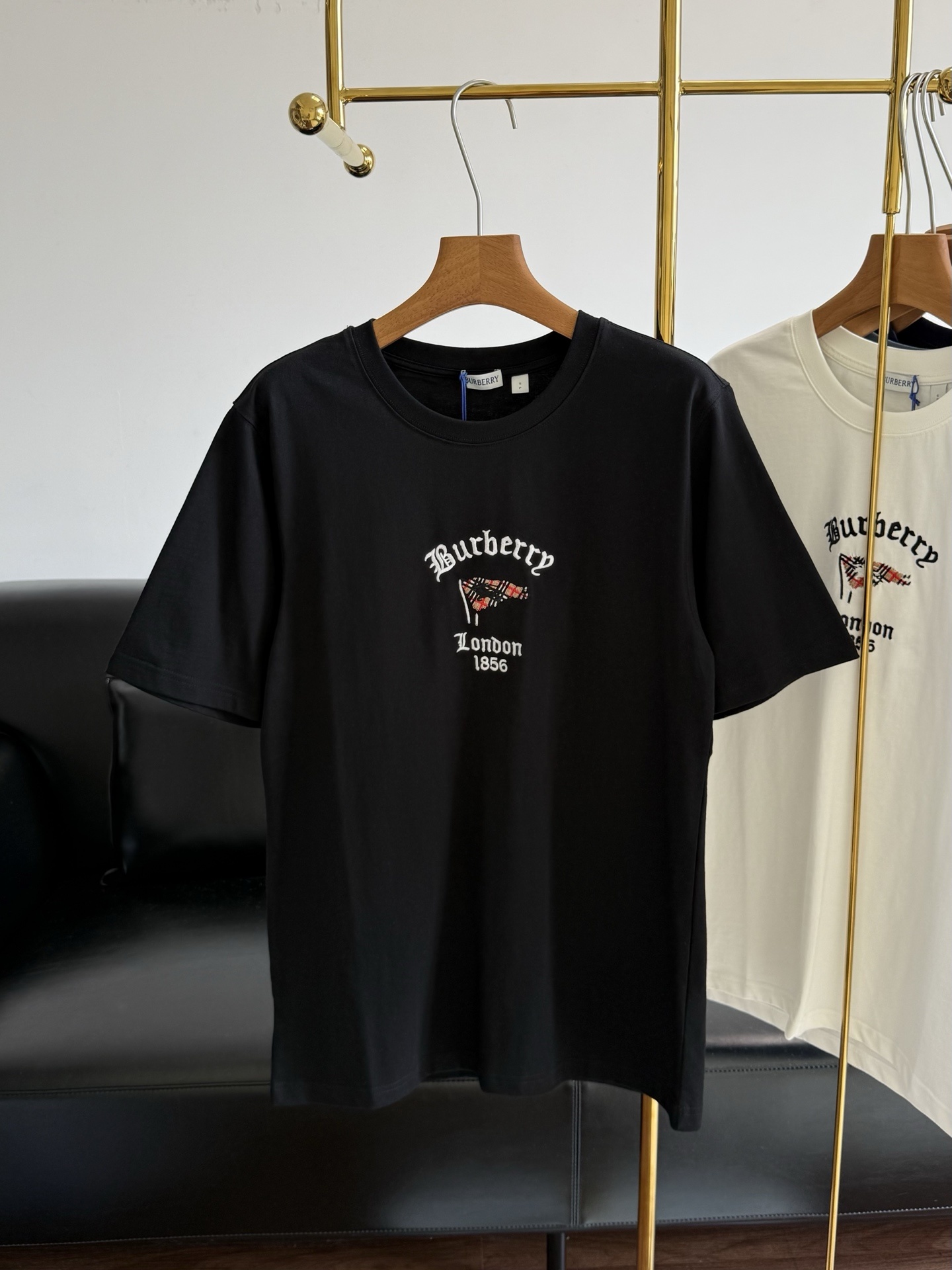 a37ac385db0b8070aa2e2319ccf6d0a3.jpg