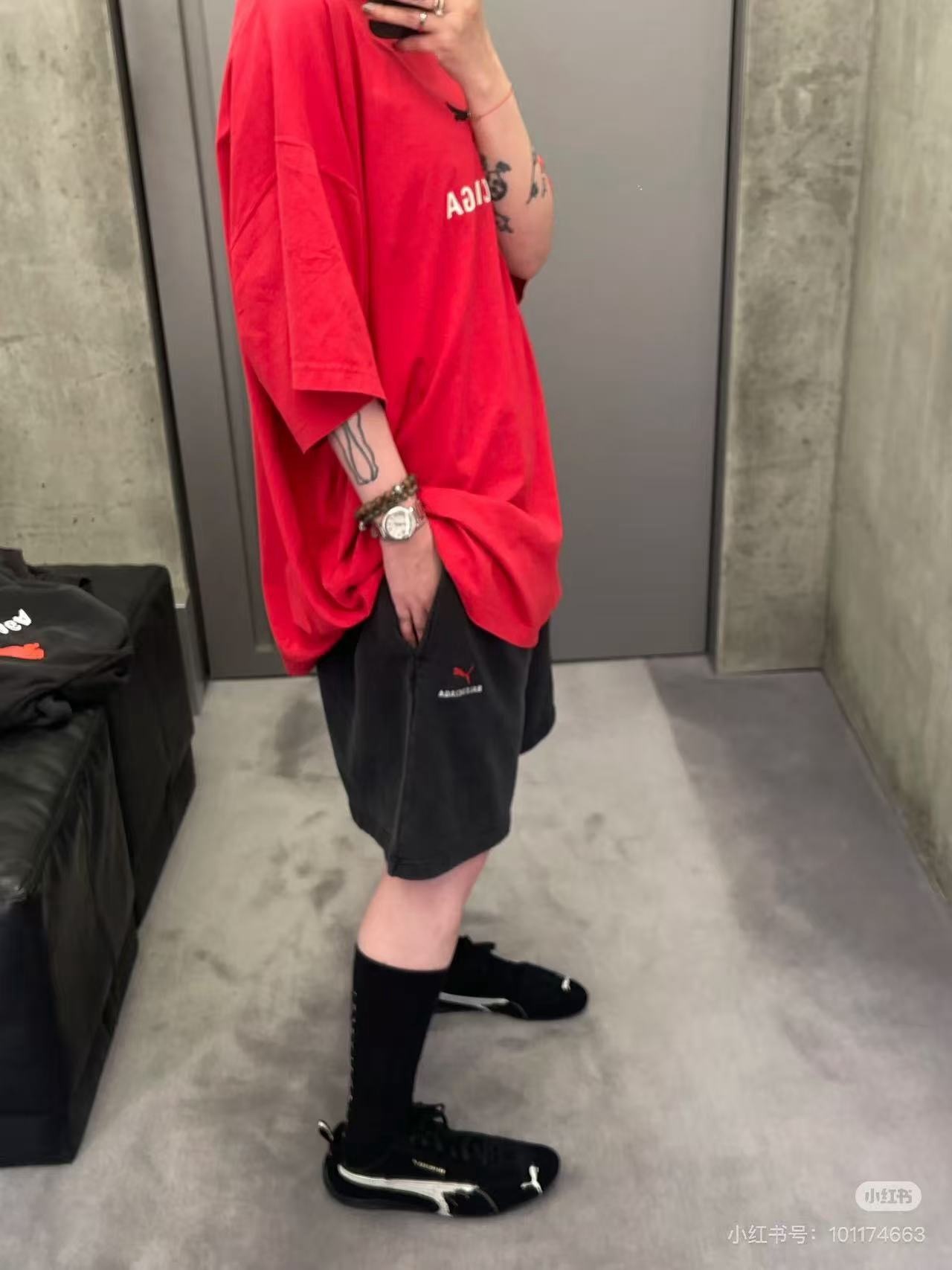 c804455d8f7ee569f6a90ccdcfee1e3e.jpg