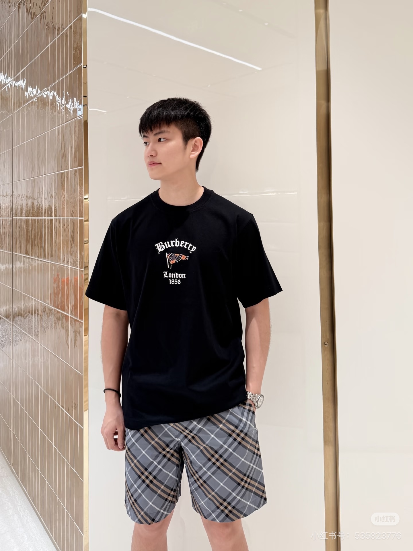 d09891db261ad7a482fc00bfd5809c38.jpg