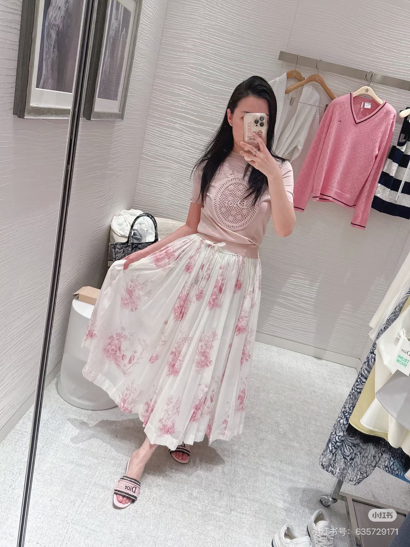 13839ee3d080907c56dbb11eb43e230c.jpg