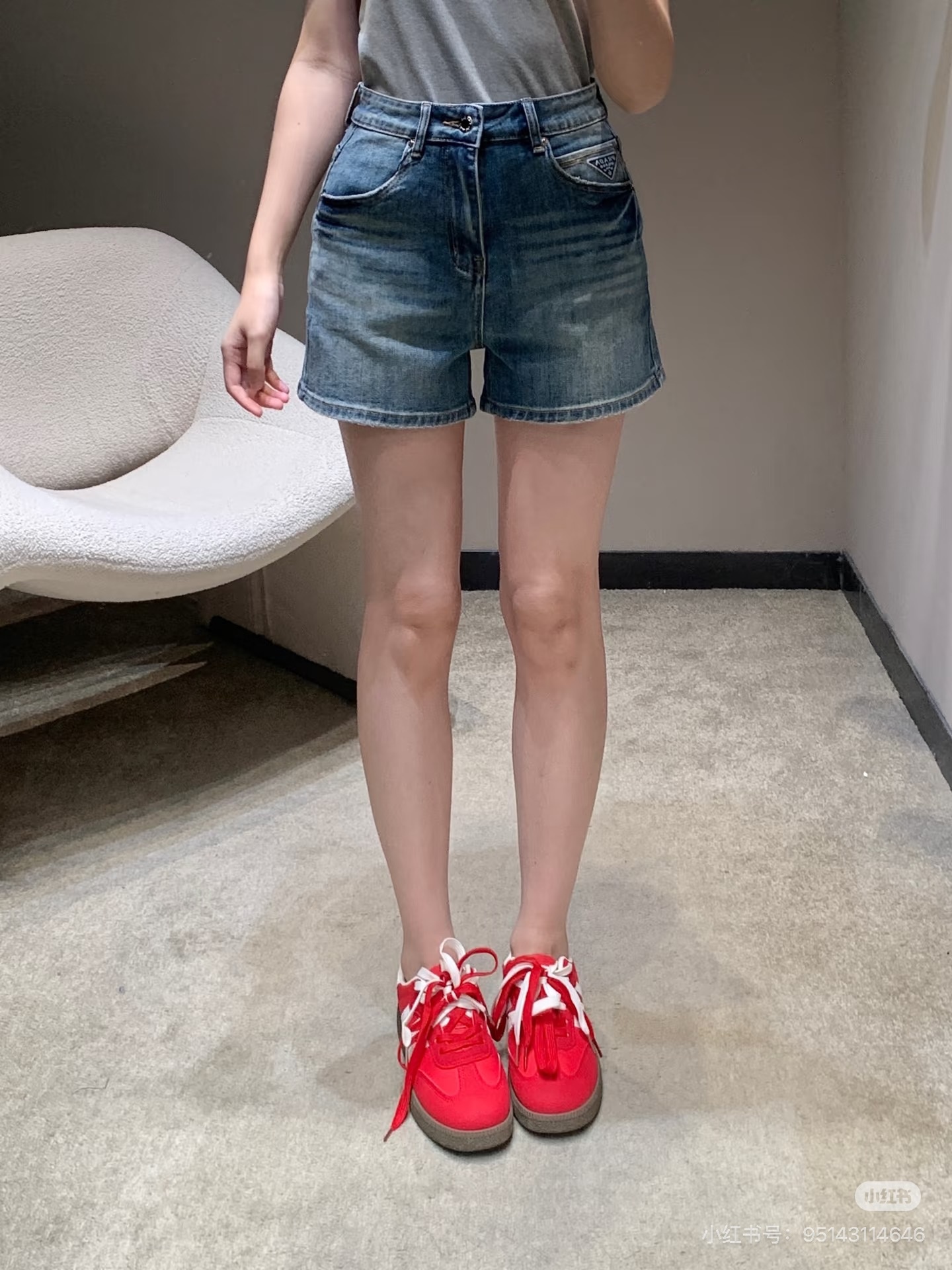255dc409738924f91118c45ce47c3be1.jpg