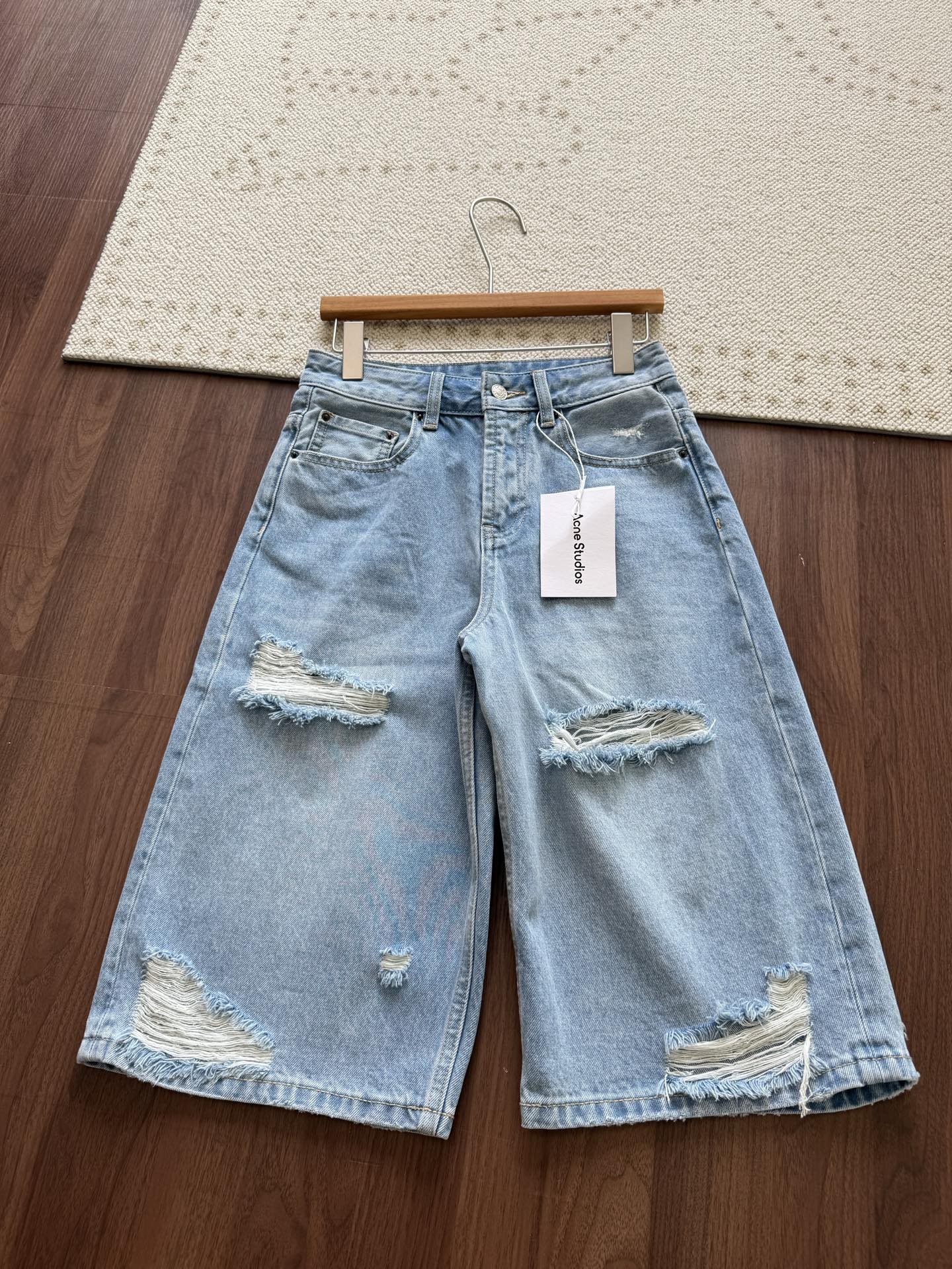 a80f82c4959296d2426a5f6ec6a9a212.jpg