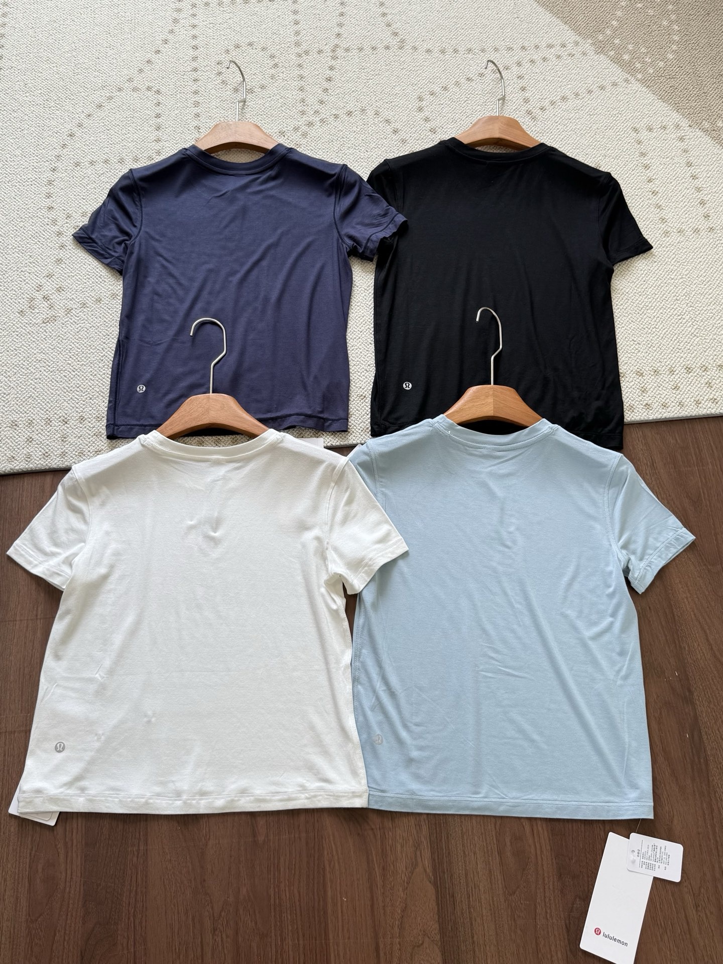 ae690170815385a7182d995adf83d977.jpg
