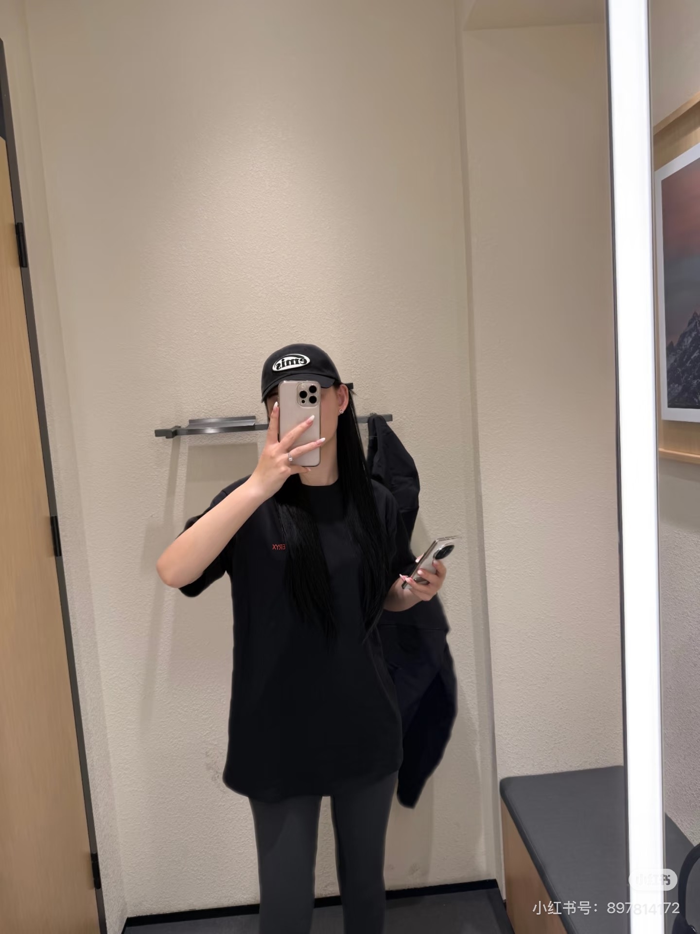 ecfe52b6f9e7419cee331521dab72ce5.jpg