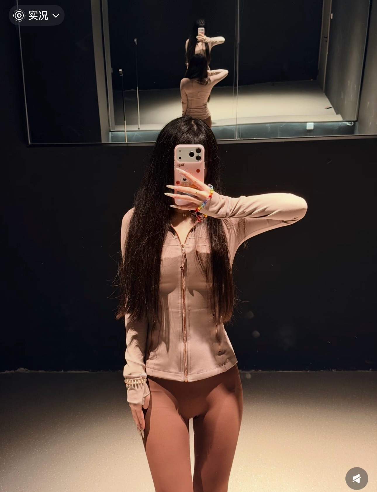 fc6203a63be54a2d865fde8c13f4170e.jpg