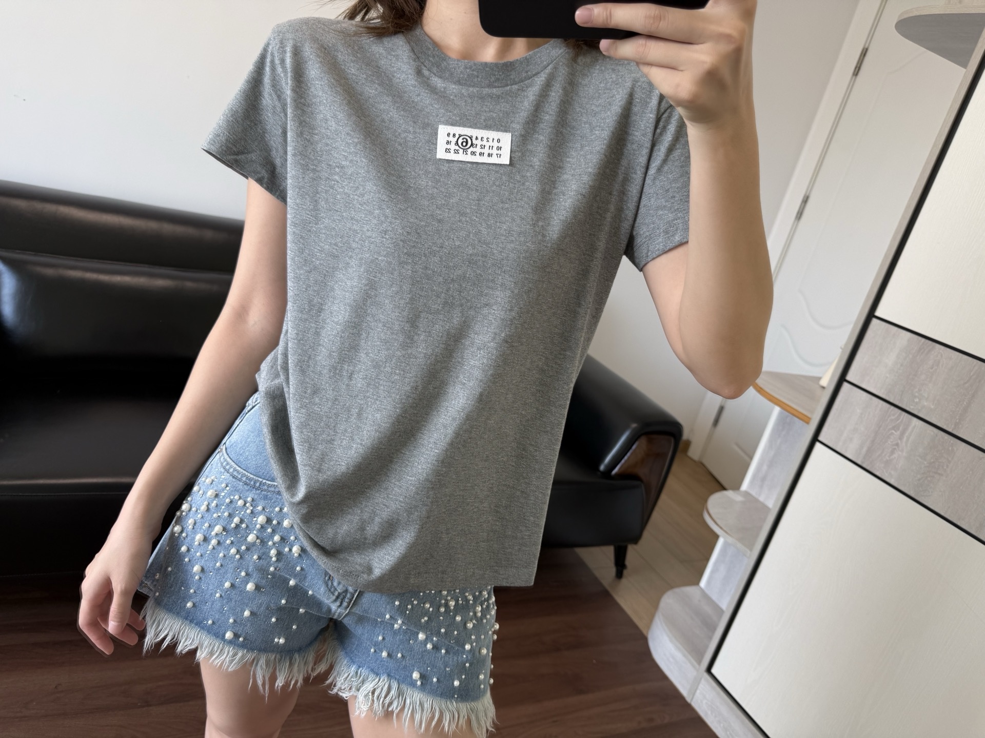 fe7a0dfd80d8f9df7a6c593df3a26f1f.jpg