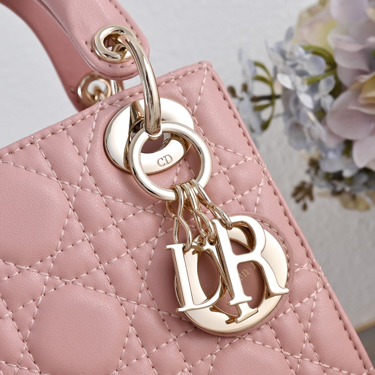 6165c75cc7e7e38c8eebc7c8465d8012.jpg