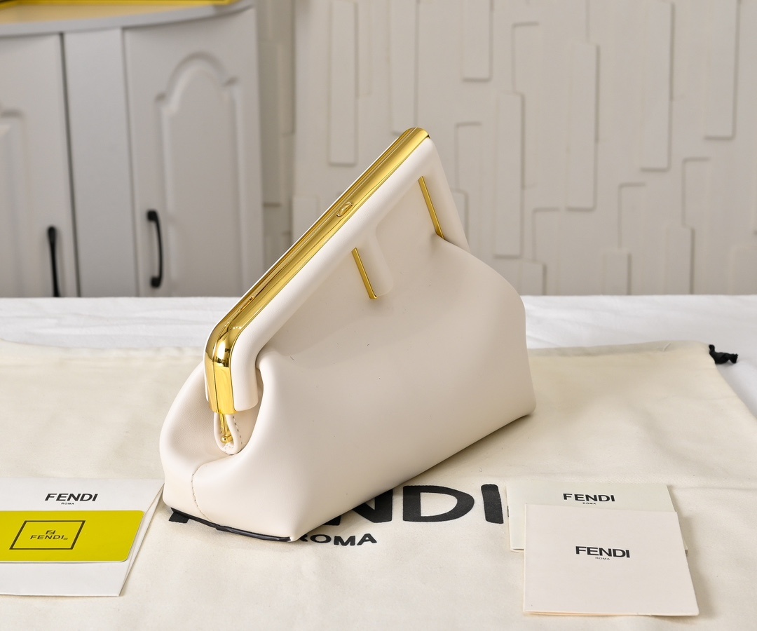 aed5397e0d117e2918230bdeb7b6baf7.jpg