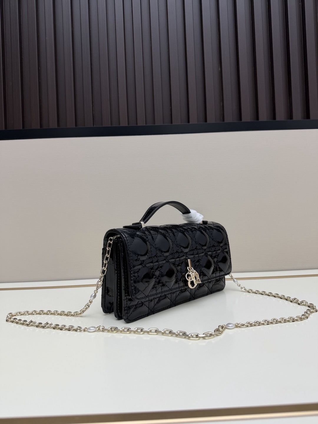 d15e09651db362cf958a82a7565fc0d5.jpg
