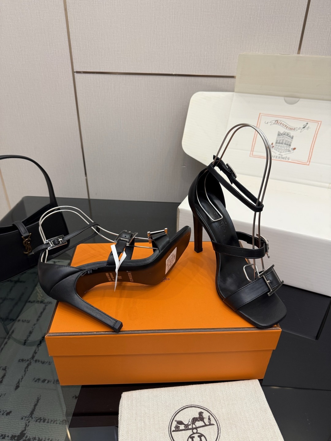 1a23b64cecb25efc3a90477b4093a0a4.jpg