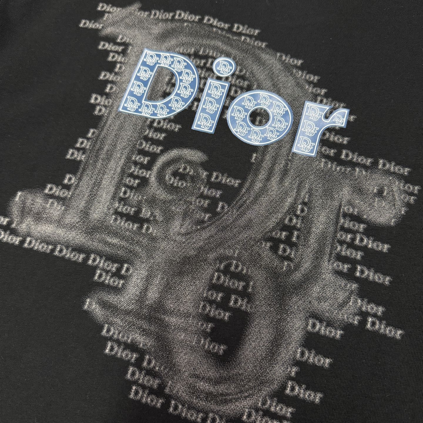 654d65873afdc55bbce3e6a154cd905b.jpg