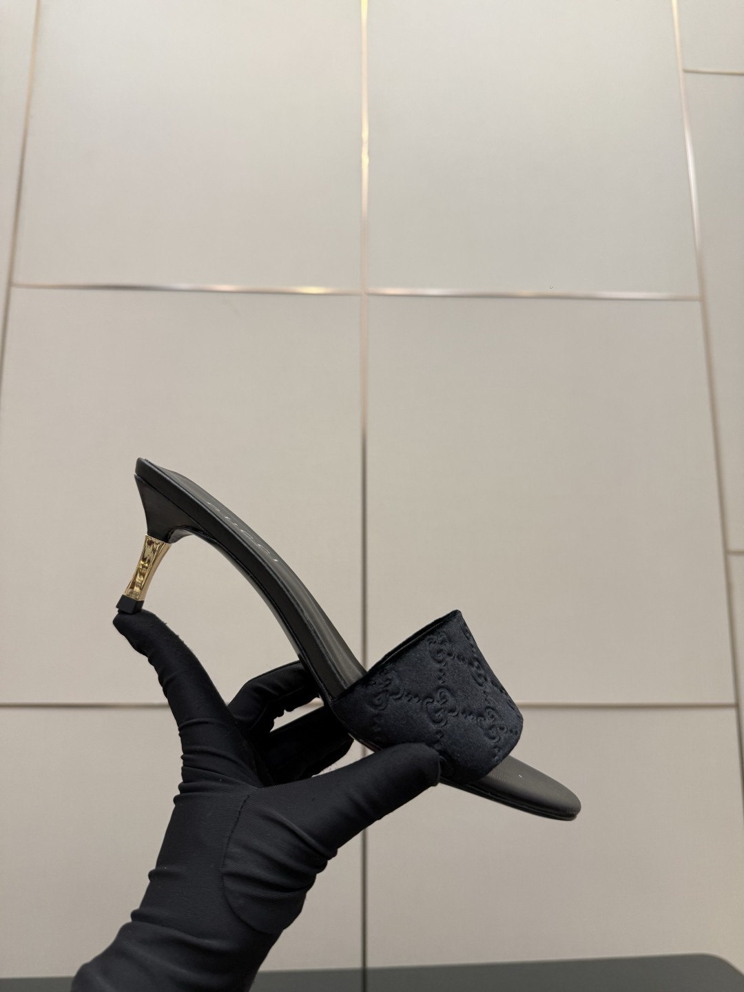 7c192665a32500a640a7af3263cc791a.jpg