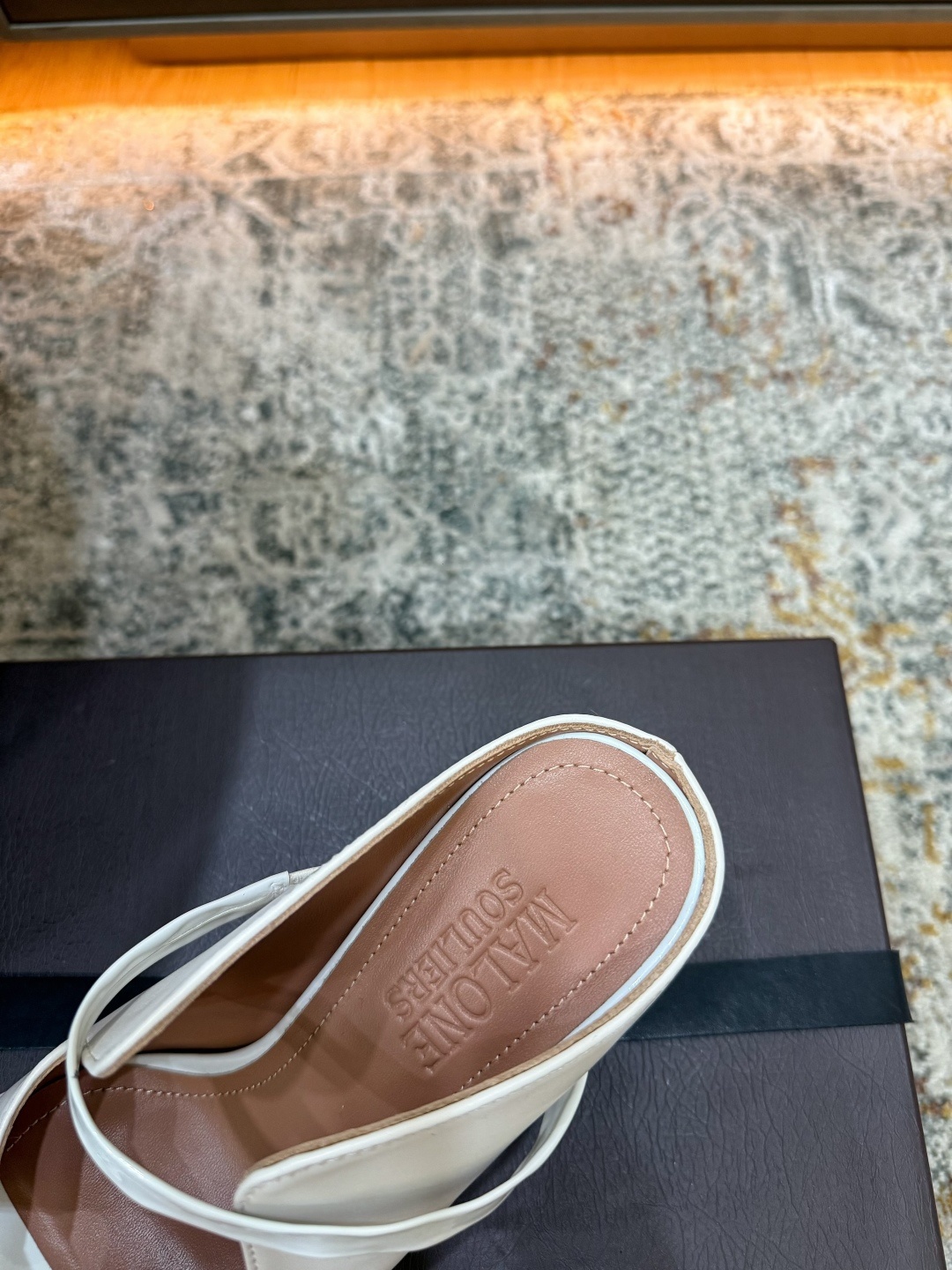 aedec431cac83bcca91c228230e94ef5.jpg