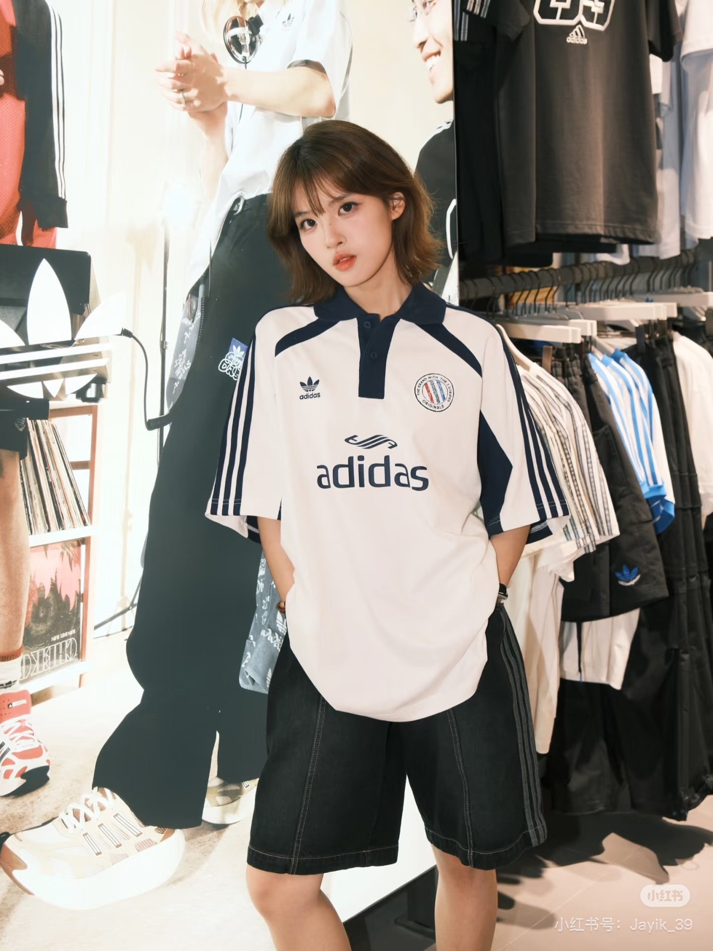 b8fee5d6dcbbd97d785acc2817cc1303.jpg