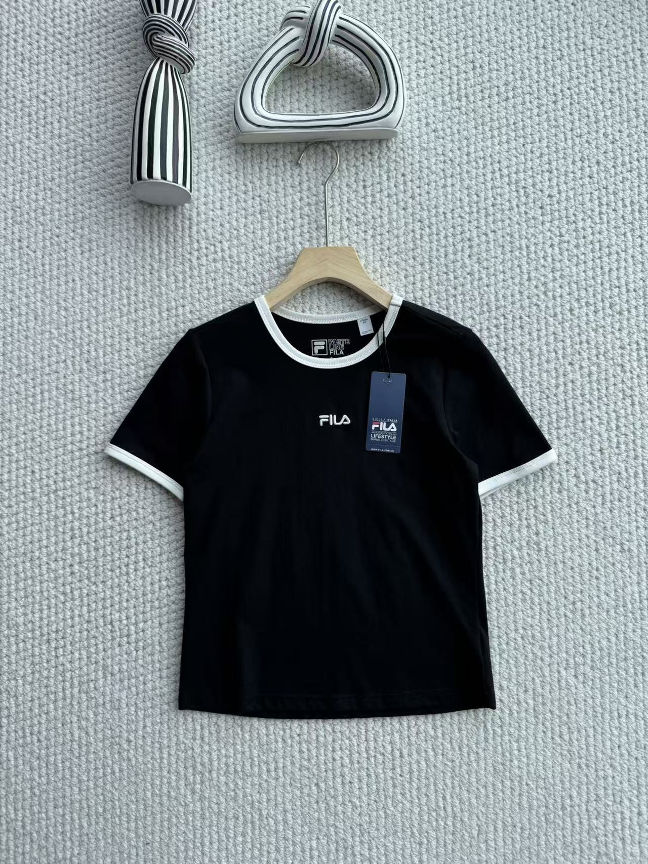 cbb4fded46081afbba561352a6b40904.jpg