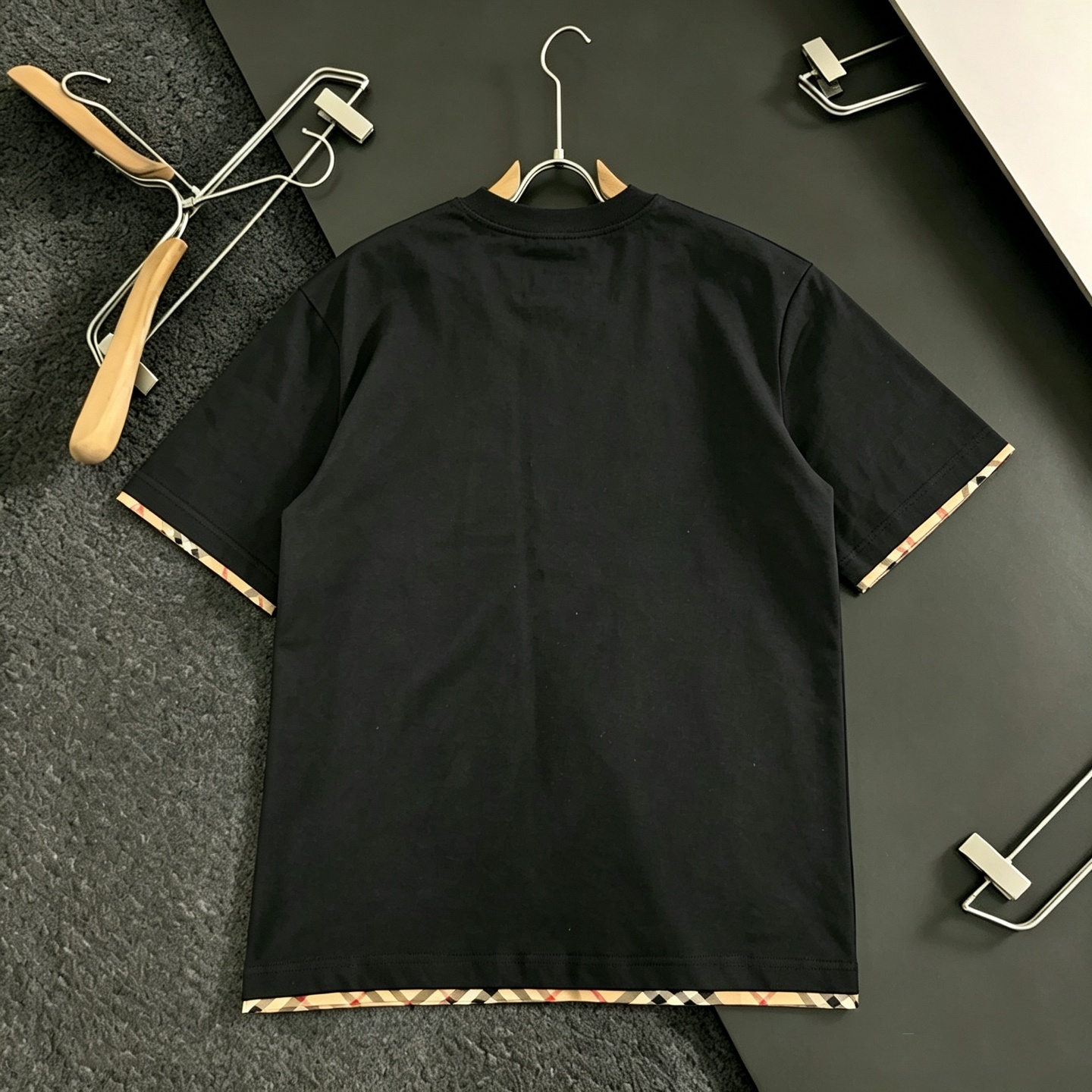 dc12721411572398b1a6bbd6cc20a288.jpg