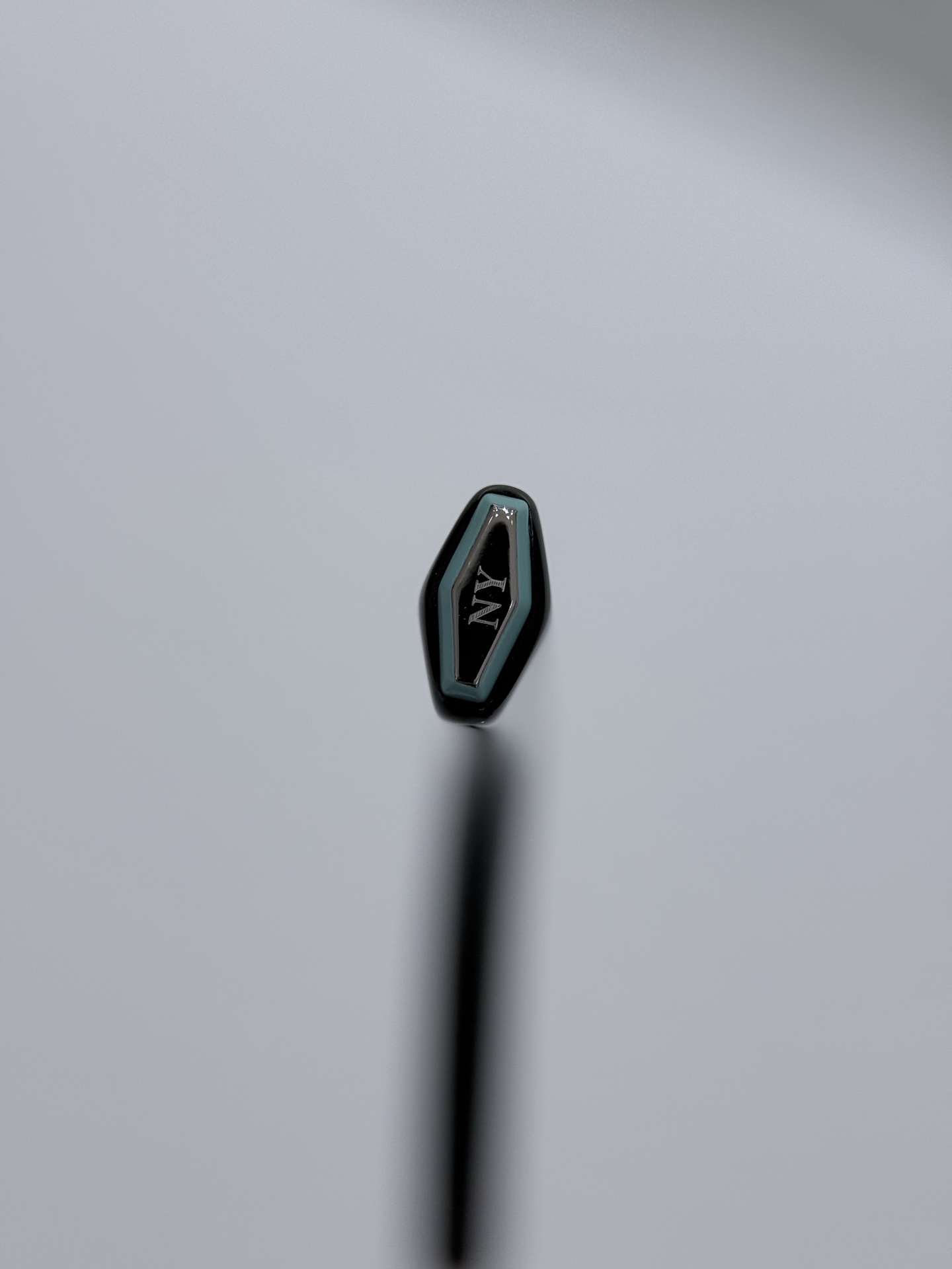 dc3f4d7feb8544f00bfcba321081d51c.jpg