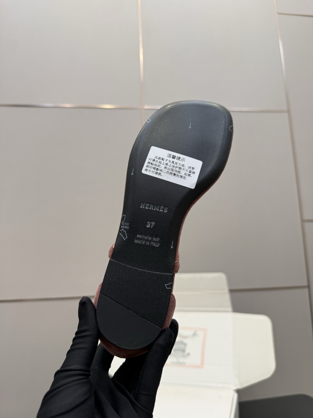 e12817ab6c17fd309d27bc8b0419d3de.jpg