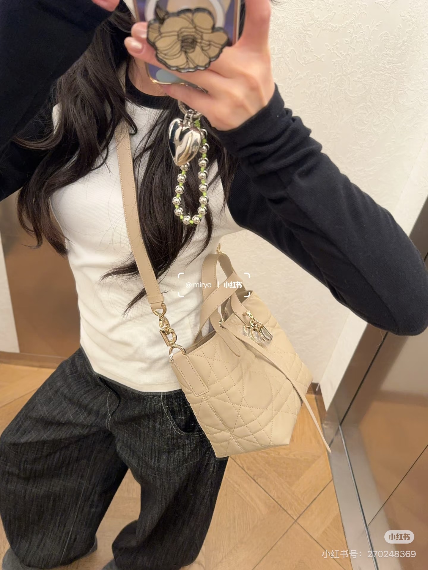 ec015ee6cad02b86e1dfeccca9db73c1.jpg