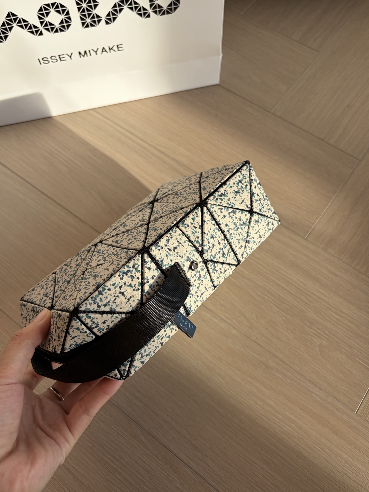 ece811caaf41c7c50762e46cfd94d0ac.jpg