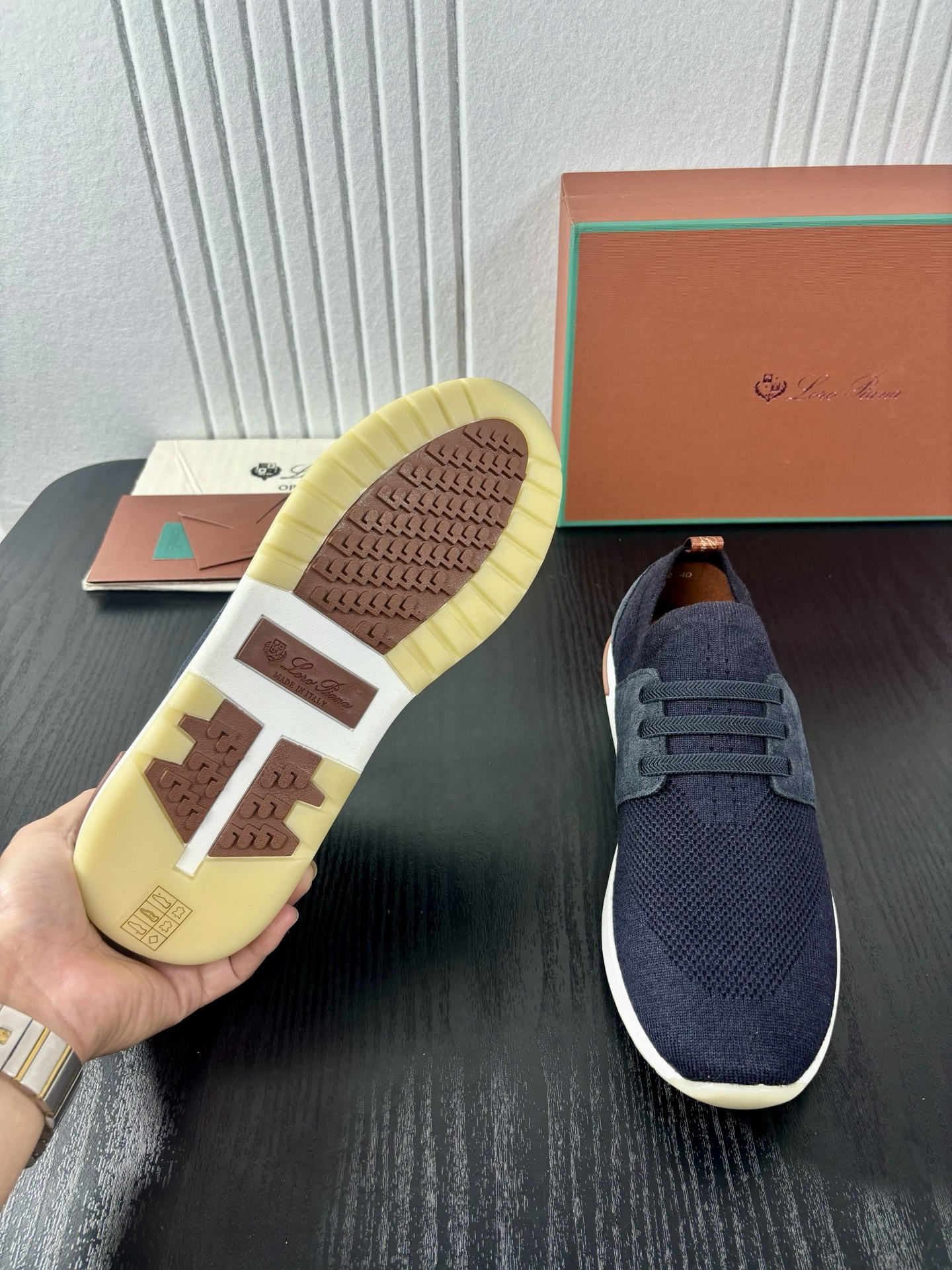 8bc29fb37a2dd656d369f17f008ae89d.jpg