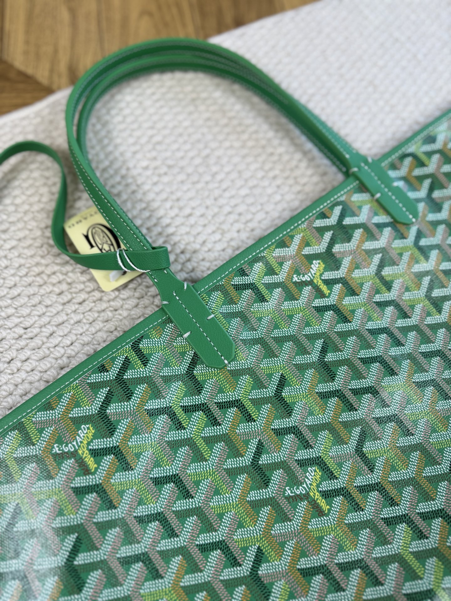 981edd7906ed365ae762cdfe2f501a28.jpg