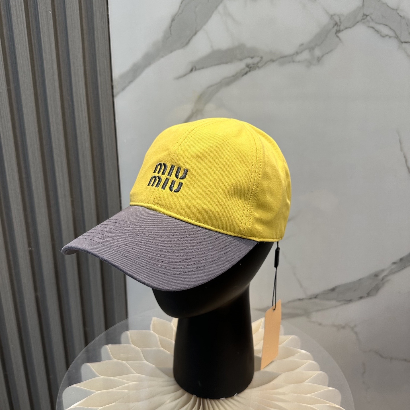 d3a7b5be7d2997c61d9cbe5f4ccadfcf.jpg