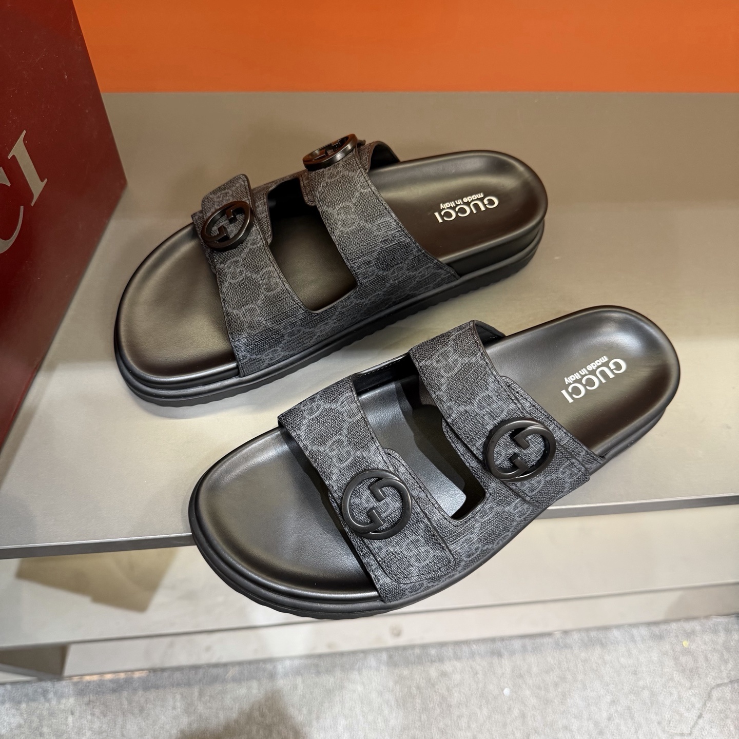 dde630798f44499a161ff155fda8da36.jpg