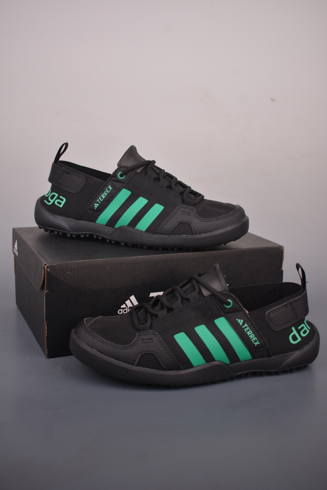 12b95038ced1824b0e24363af186cb7b.jpg