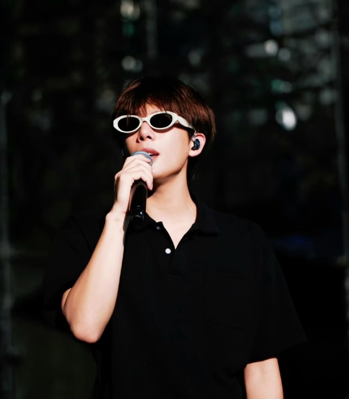32ff2c5abf13a1e50cceb2c4459a65a2.jpg
