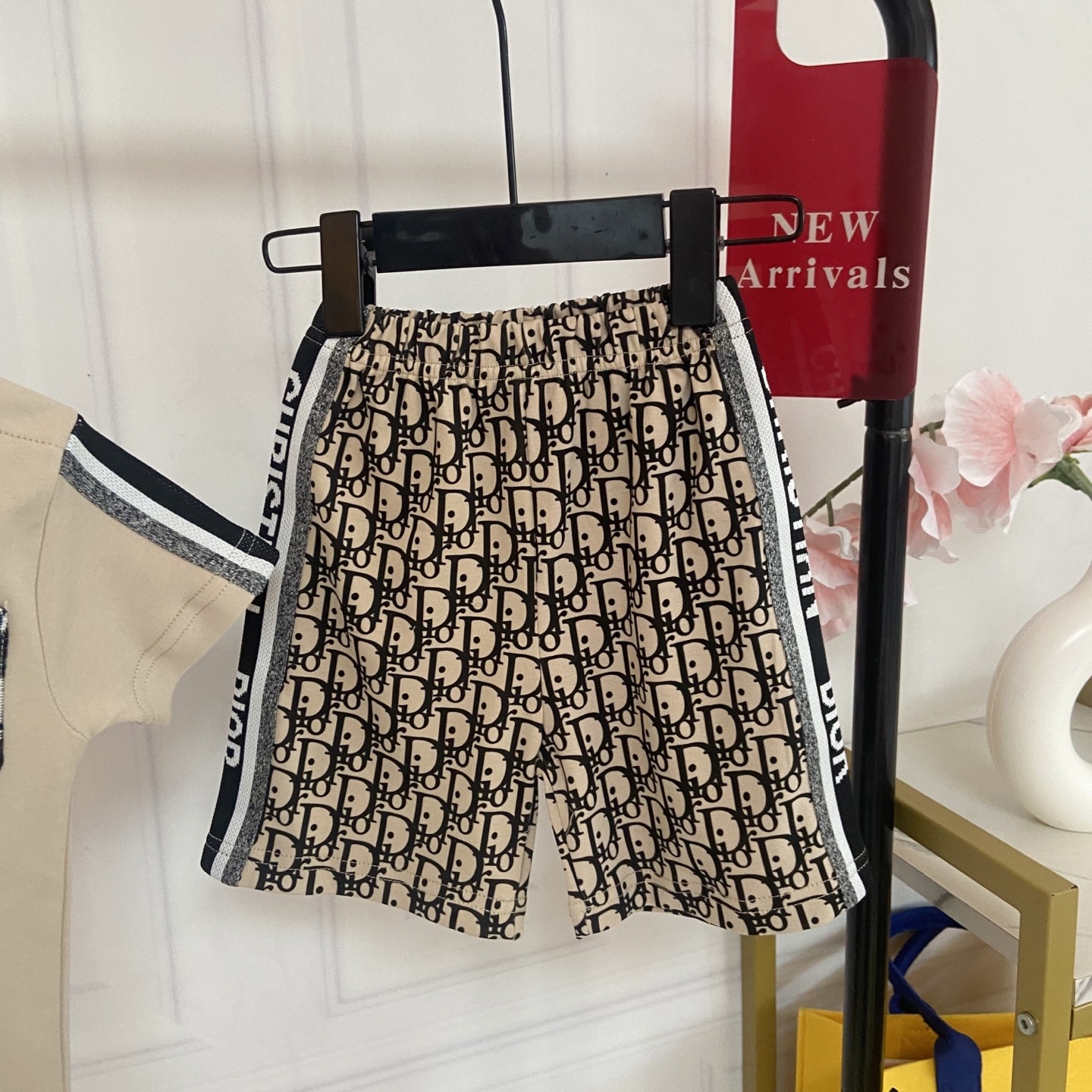 359e321be7470ddf9b46d3e3cad9cfac.jpg