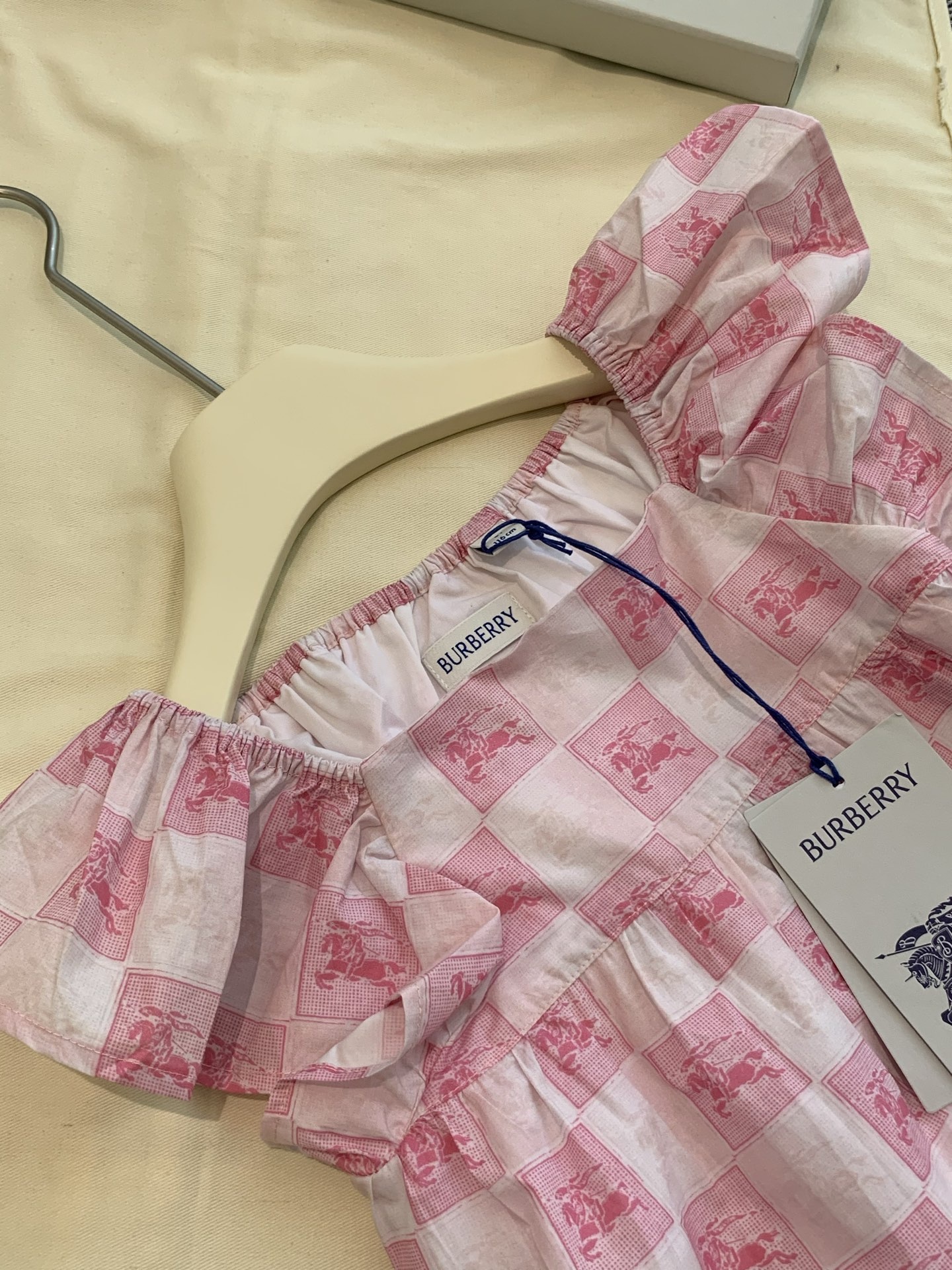 5a2d19f9fb08c5518ba5b8ed4a8dcd84.jpg