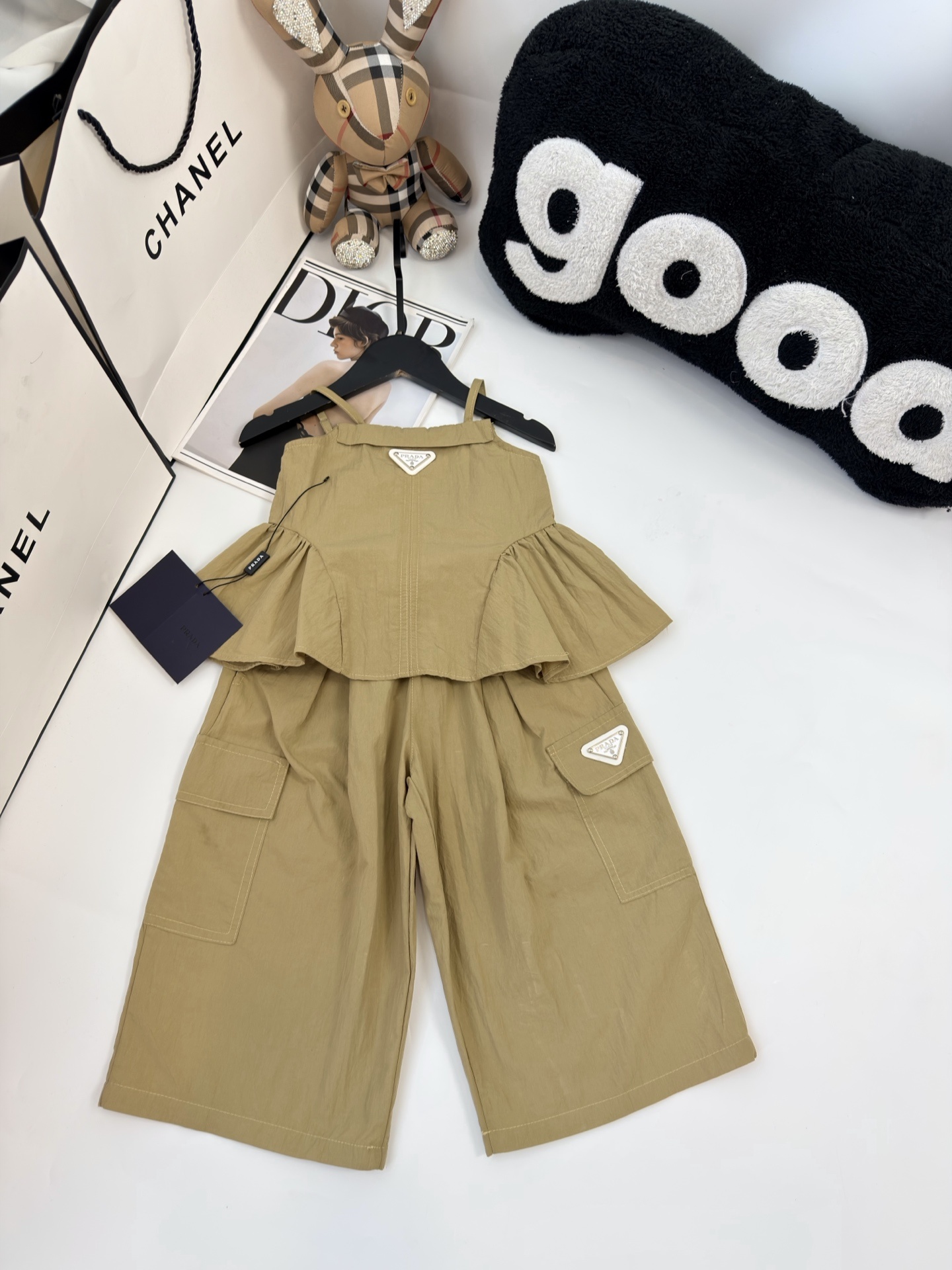 a38903b27ed56bb1af128e20485c37cc.jpg