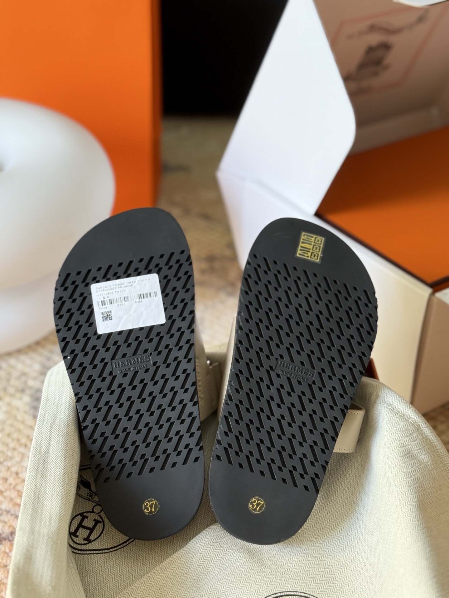 b7433c58117eadc3d9fba8355602e4ae.jpg